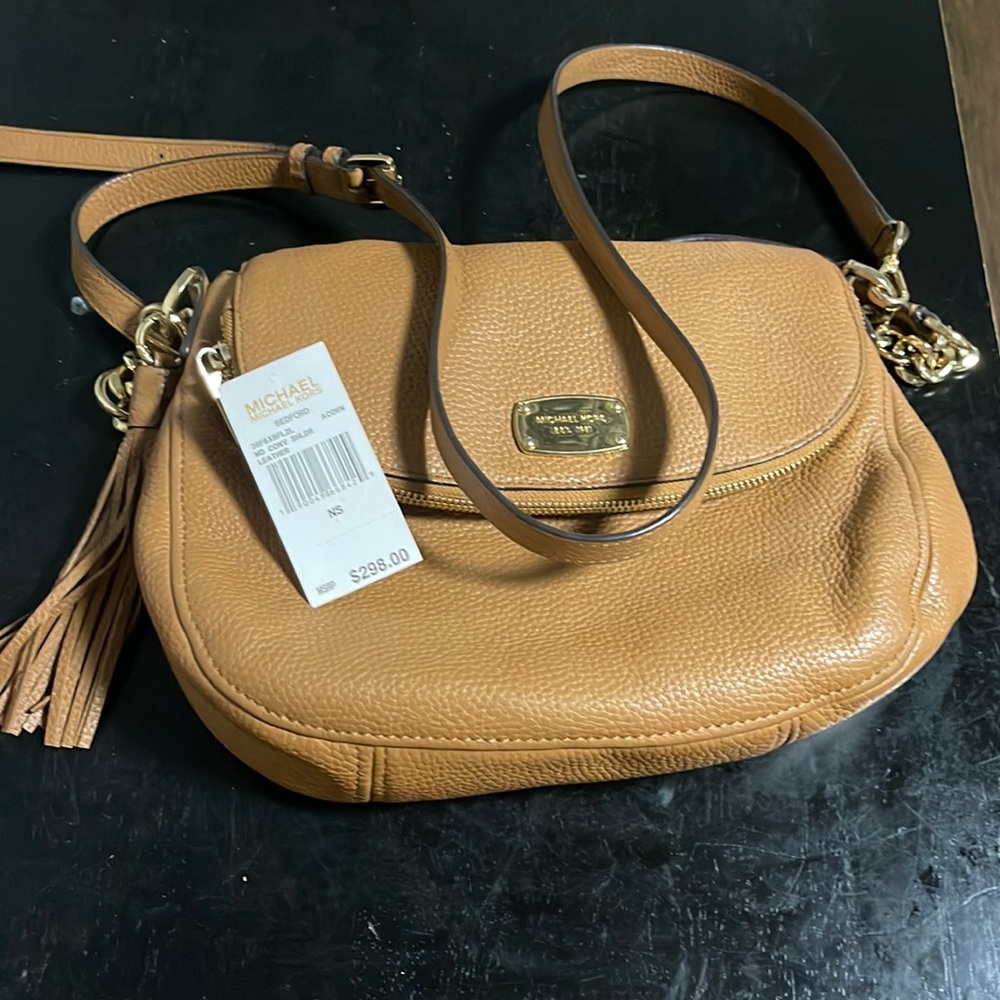 Michael kors purse💕💕💕💕